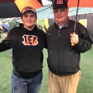 Meet your Posher, Hank